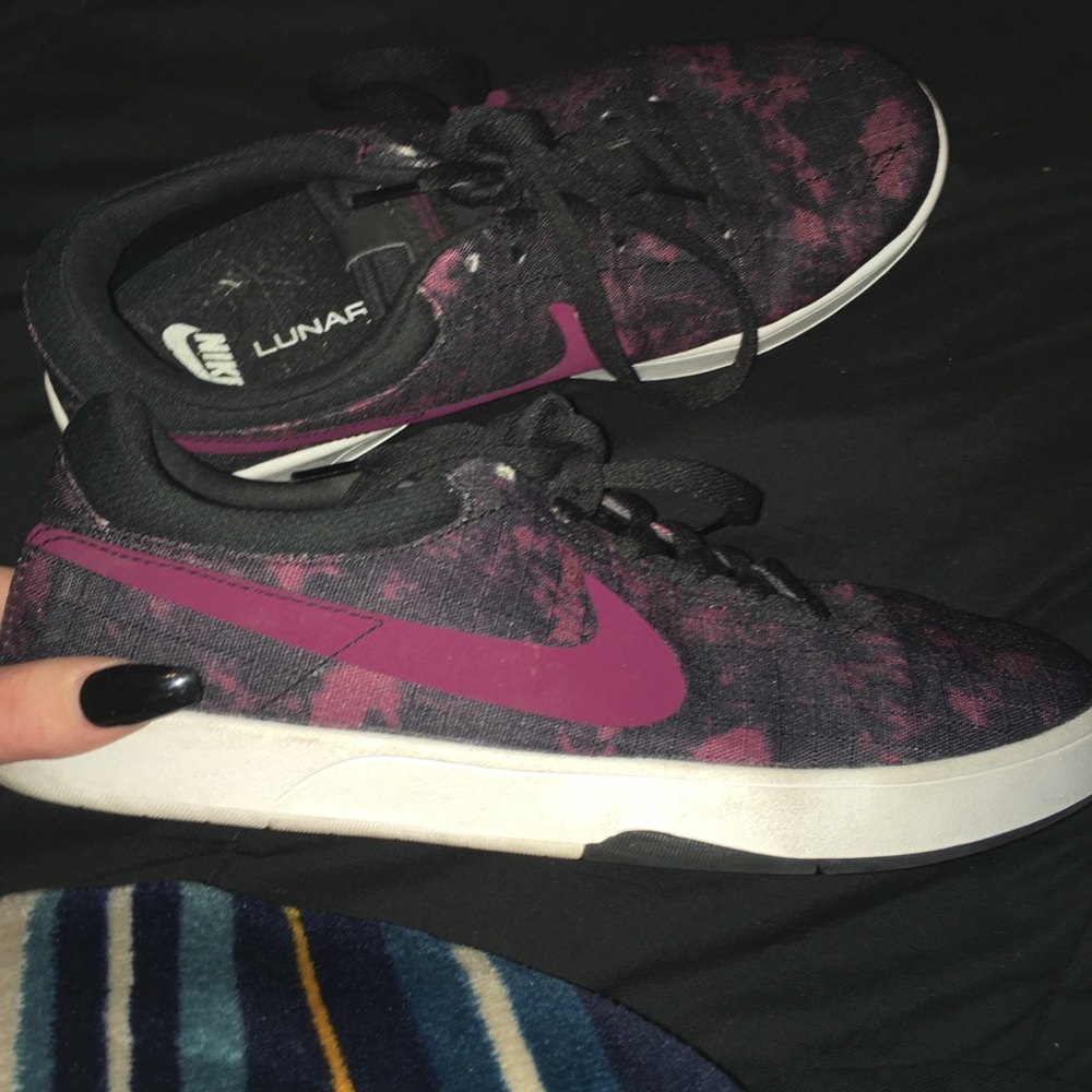 NIKE ERIC KOSTON LUNARLON SKATE SHOE